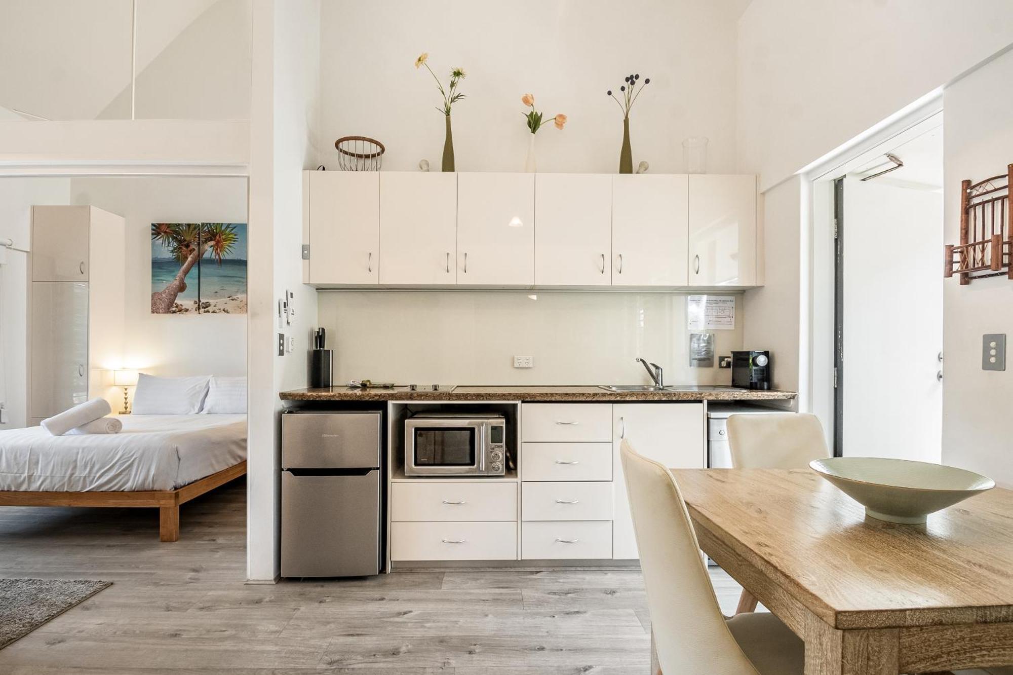 Julians Apartments Byron Bay Esterno foto