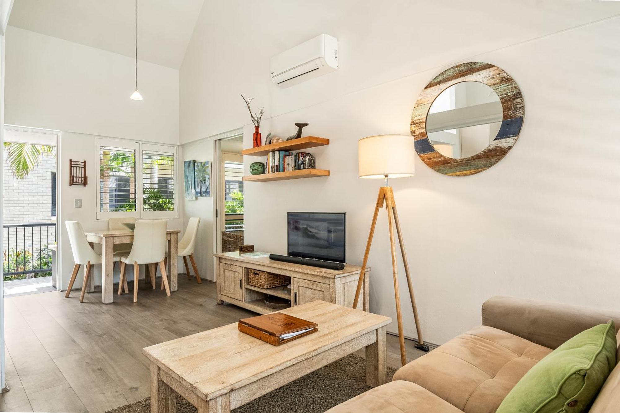 Julians Apartments Byron Bay Esterno foto