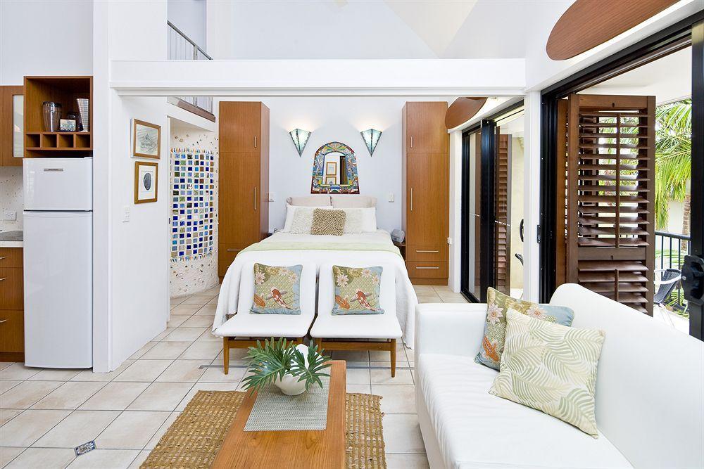 Julians Apartments Byron Bay Esterno foto