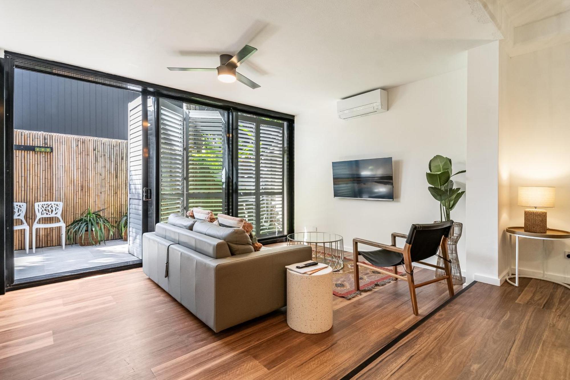 Julians Apartments Byron Bay Esterno foto