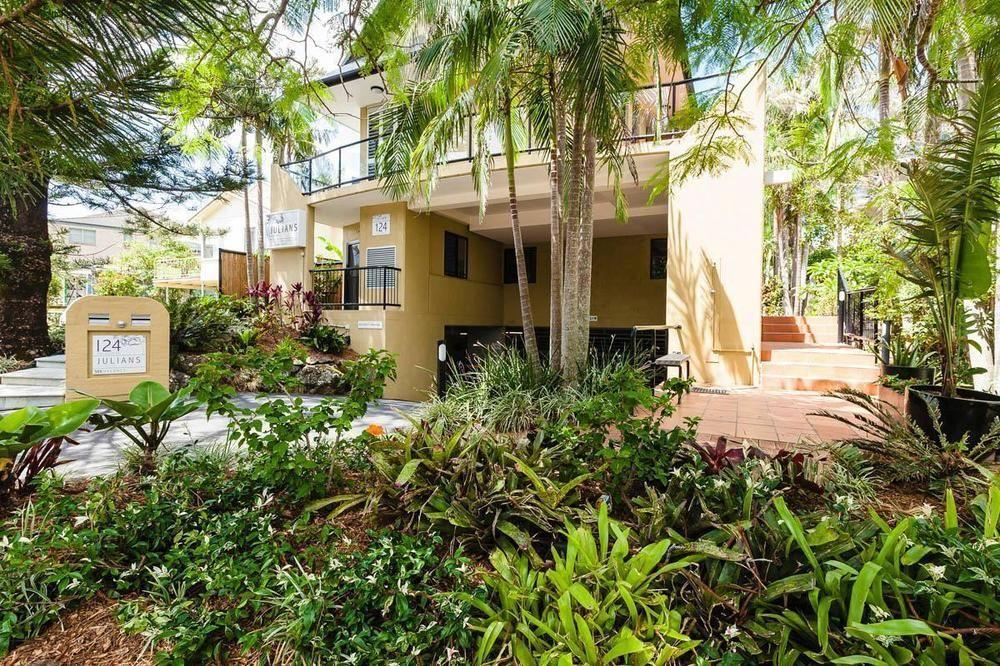Julians Apartments Byron Bay Esterno foto