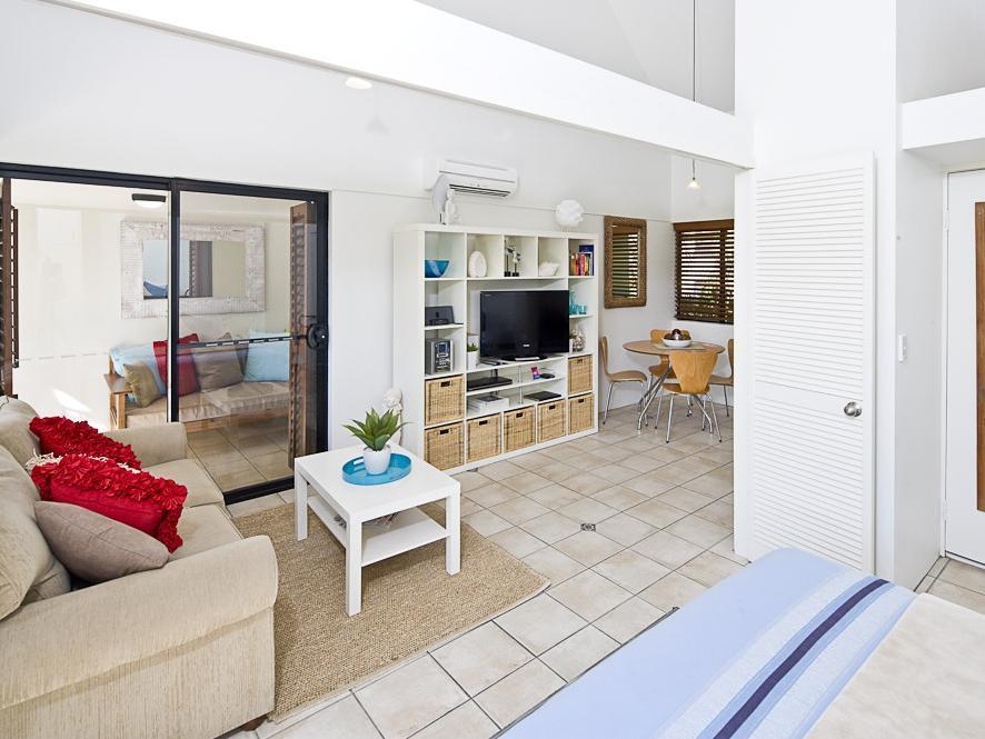 Julians Apartments Byron Bay Esterno foto