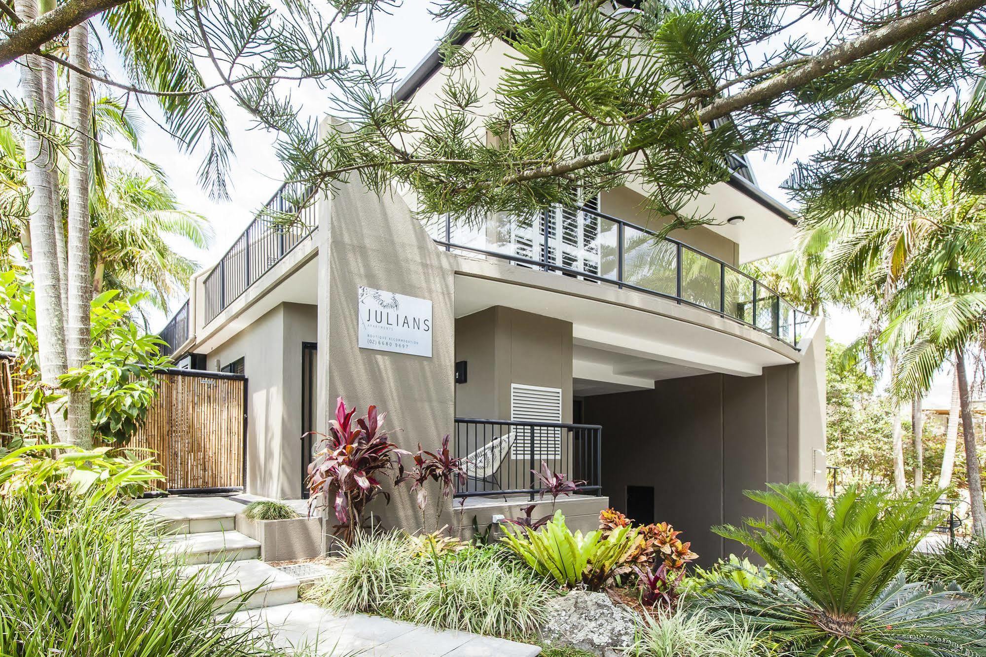 Julians Apartments Byron Bay Esterno foto