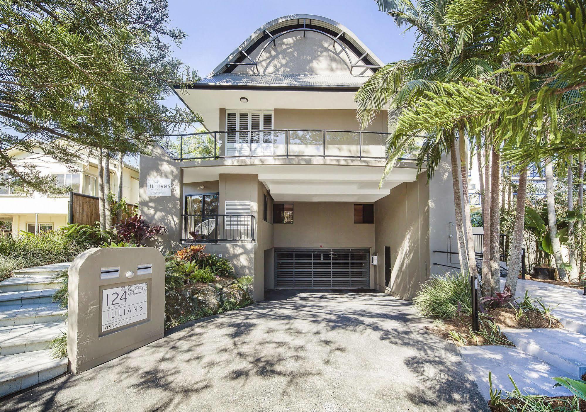 Julians Apartments Byron Bay Esterno foto